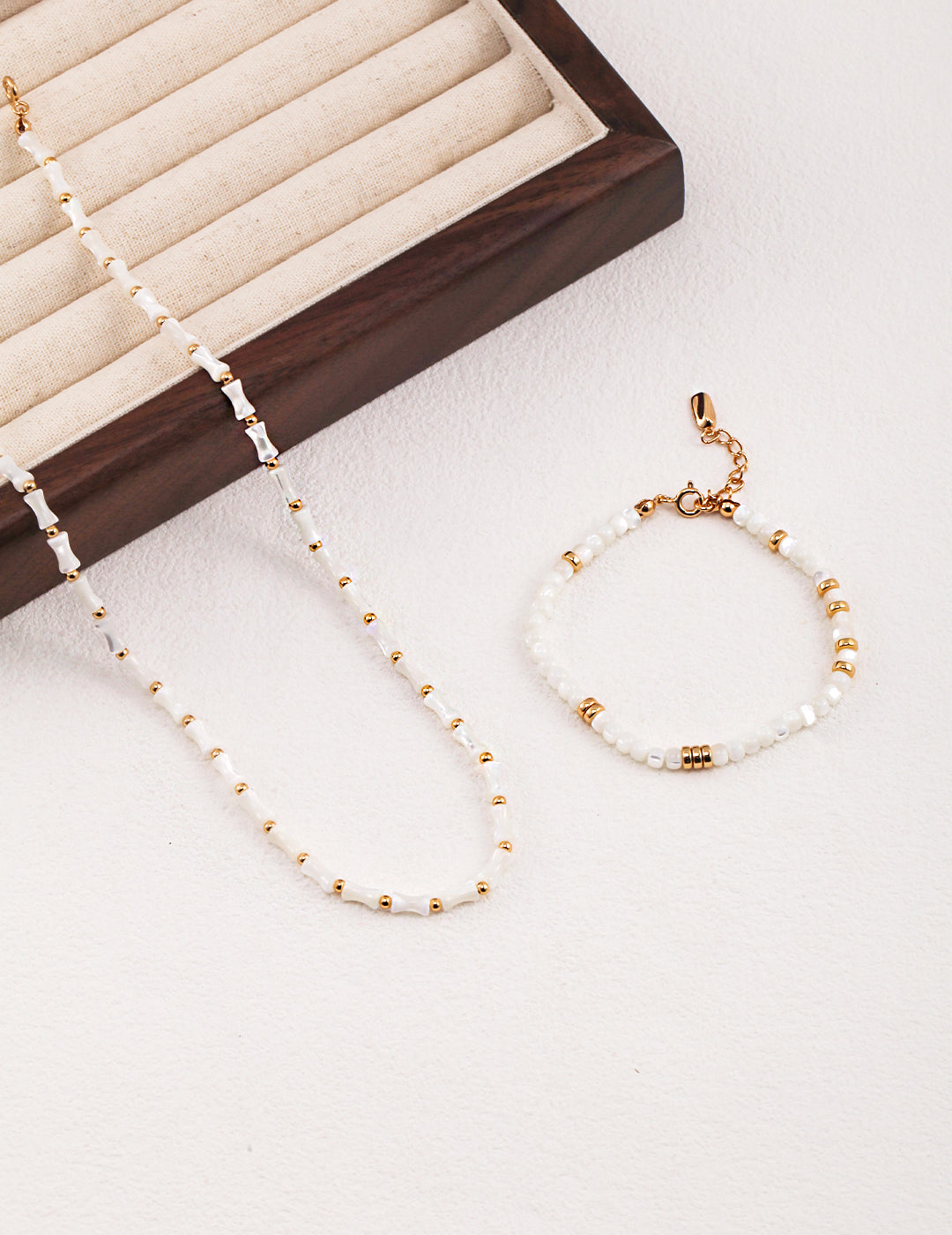 Bamboo Style - Natural Trochid Shell & Sliver with gold Plating Necklace ND0364