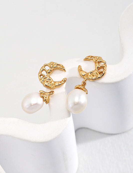 Moon Pearl & Sliver with gold Plating Earrings E0968-2