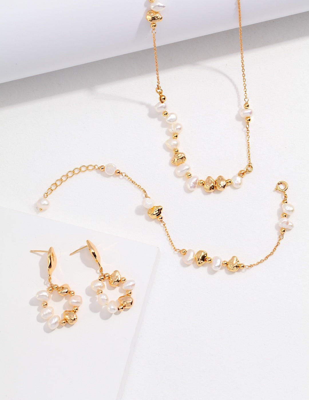 Pearl & Sliver with gold Plating Earrings E0002